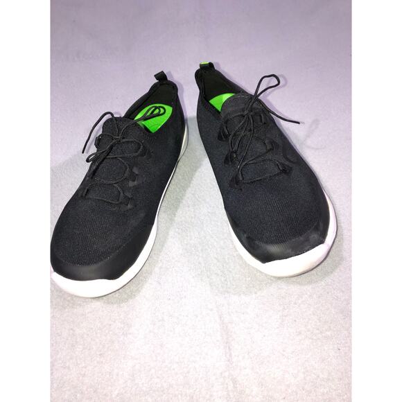 OOFOS OOmg Low WoMen’s Black Recovery Shoes Size – Lightweight Comfort - Picture 1 of 5